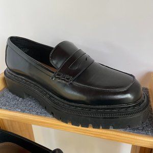 H&M | Vegan Black Chunky Loafers | Womens 8.5